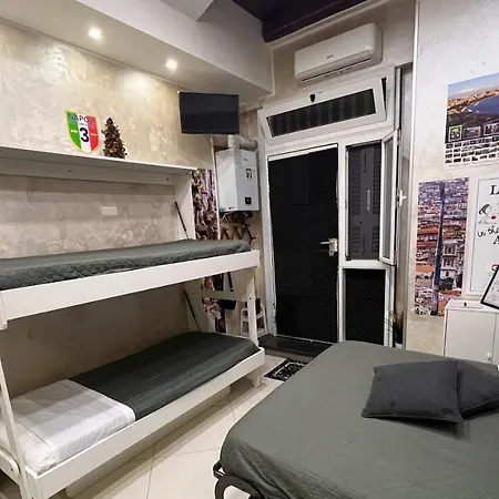 Caratteristico Loft Napoletano, 'a Casa 'e Peppino Holiday home *
