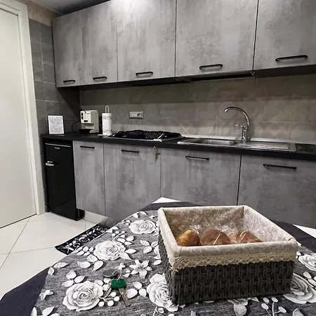 Holiday home Caratteristico Loft Napoletano, 'a Casa 'e Peppino *